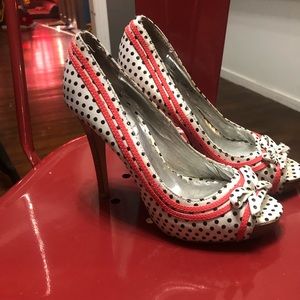 Not Rated Polk Dot Heels